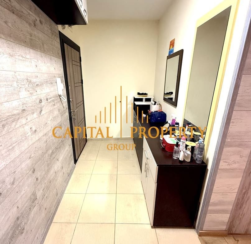Тристаен обзаведен апартамент 75м2 в. кв. Левски, гр. Варна - 0