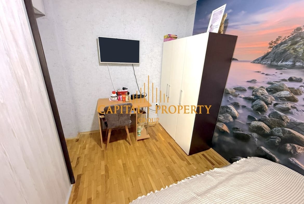 Тристаен обзаведен апартамент 75м2 в. кв. Левски, гр. Варна - 0
