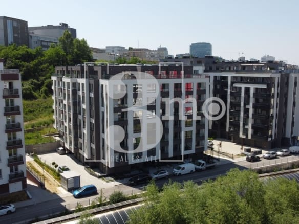 „3mo“ недвижими имоти продава тристаен апартамент, находящ се в ж.к. Дружба 2 - 0