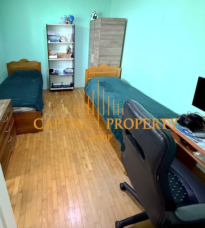 Тристаен обзаведен апартамент 75м2 в. кв. Левски, гр. Варна - 0