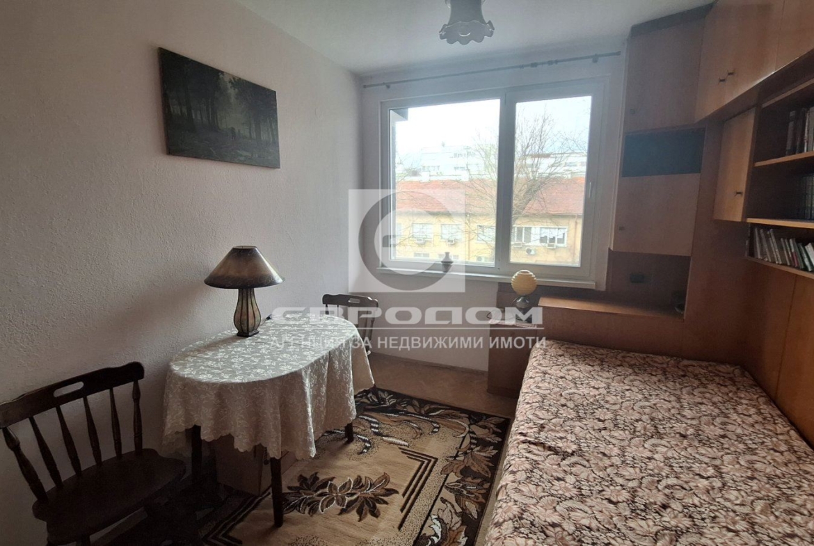 Продавам многостаен апартамент в централната част на Стара Загора - 0