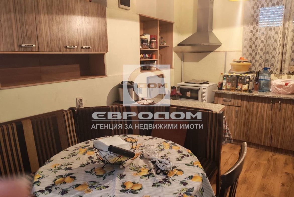 Продавам къща в град Мъглиж - 0